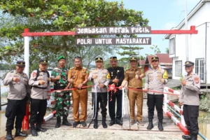 Jembatan Merah putih