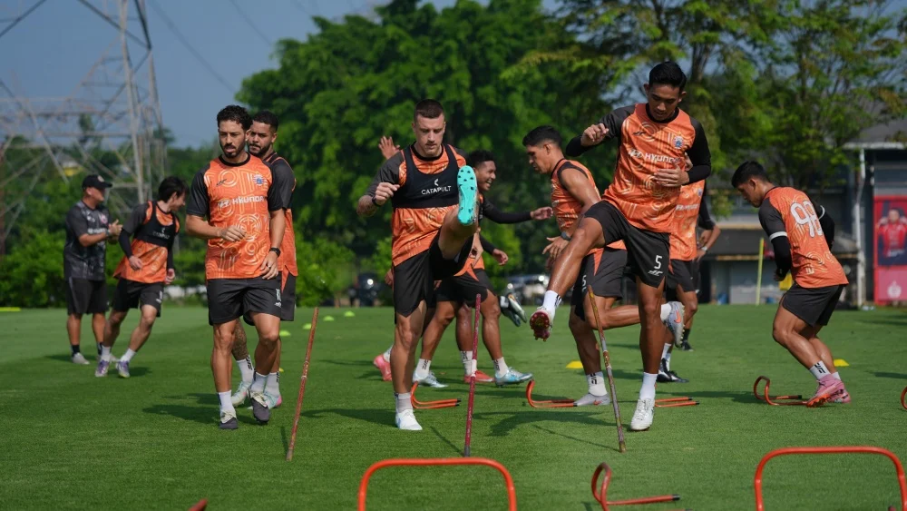 Latihan skuad Persija jelang laga vs Persijap besok. (Ileague.id)