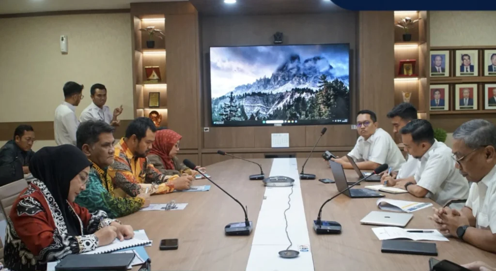 Bupati Berau, Sri Juniarsih Mas, bersama jajarannya saat audiensi bersama Kementerian Pekerjaan Umum di Jakarta, Senin (21/9/2026).